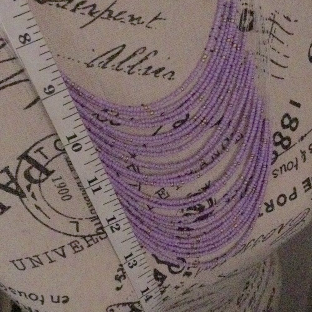Beaded purple necklace - Picture 3 of 4